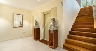 von_poll_real_estate_property_ES223184024_image_44