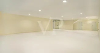 von_poll_real_estate_property_ES223184024_image_48