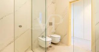 von_poll_real_estate_property_ES223184024_image_38