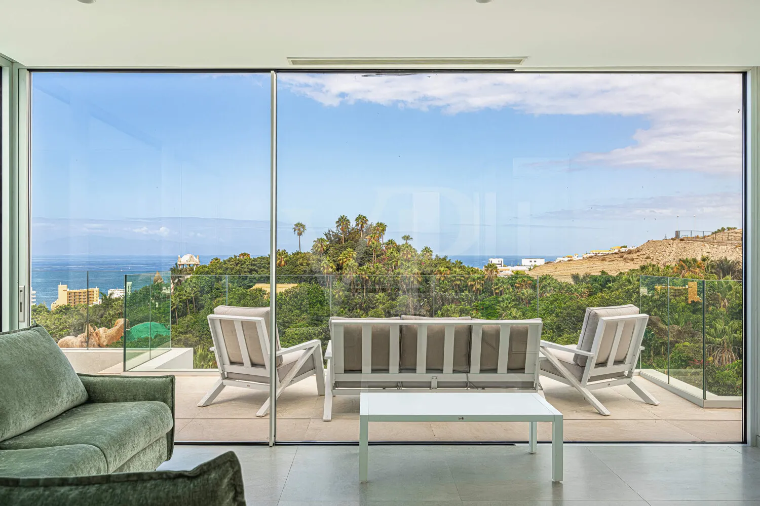 Luxusvilla mit Meerblick in Costa Adeje