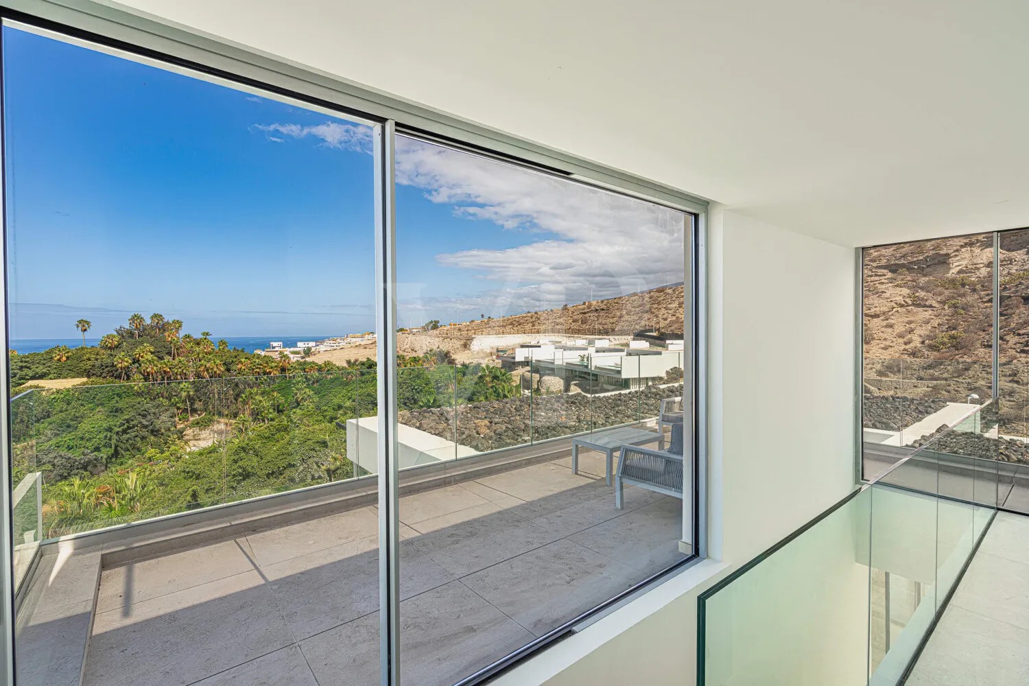 Villa de lujo con vistas al mar en Costa Adeje