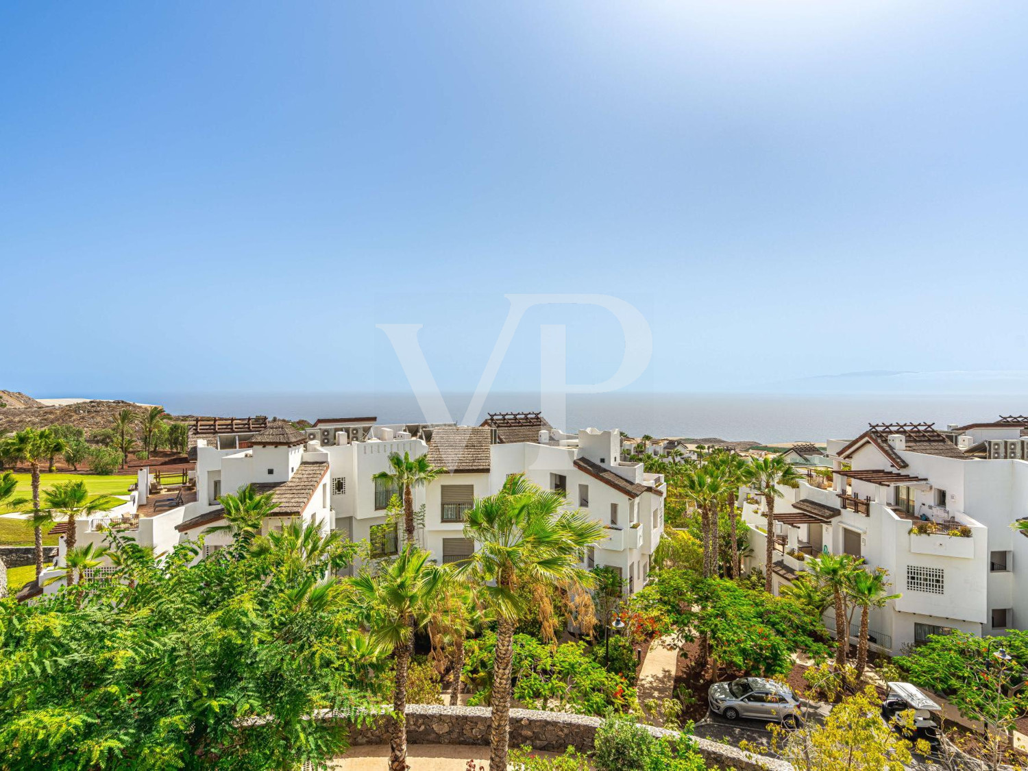 Fantástico ático de esquina con vistas al mar en Abama