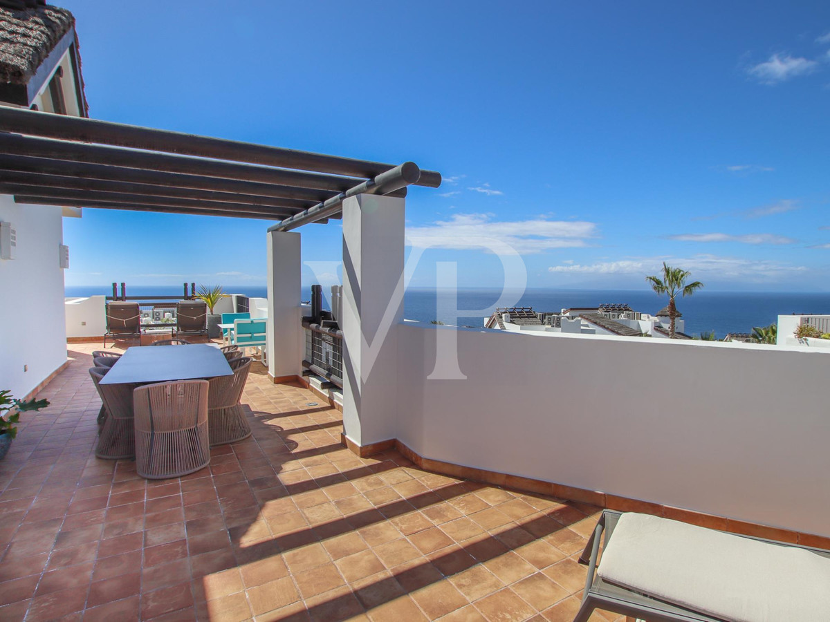 Fantastic penthouse with sea views at Abama