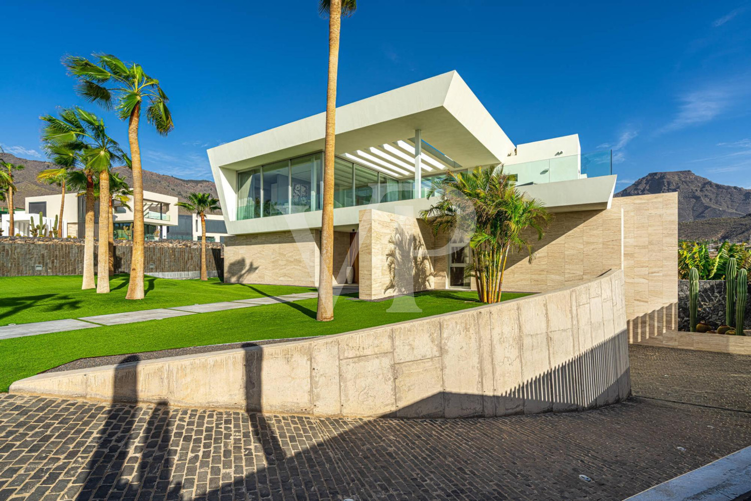 Pure Exklusivität - Einzigartige Luxusvilla in Costa Adeje