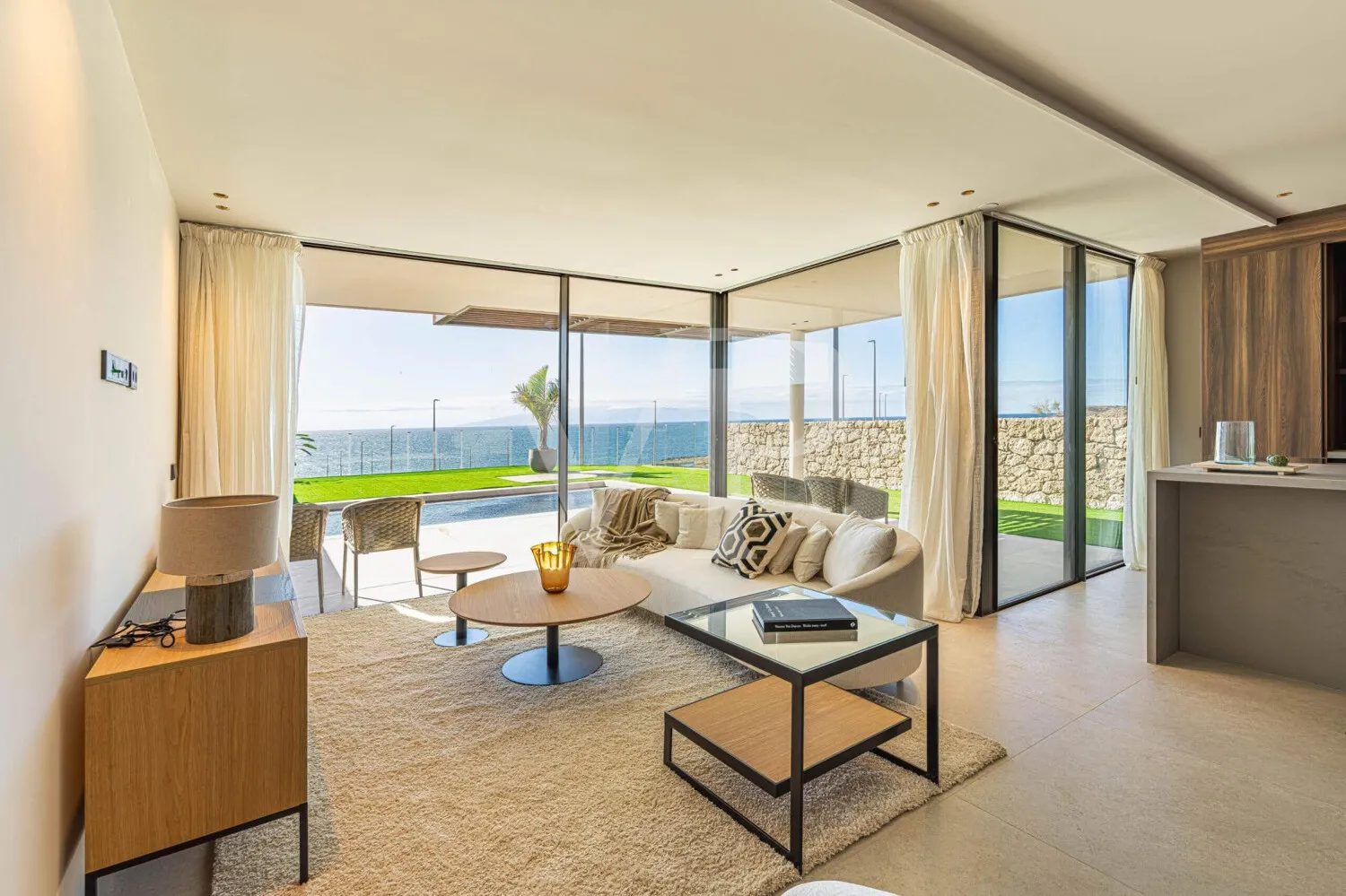 Luxus új építési projekt Callao Salvajében