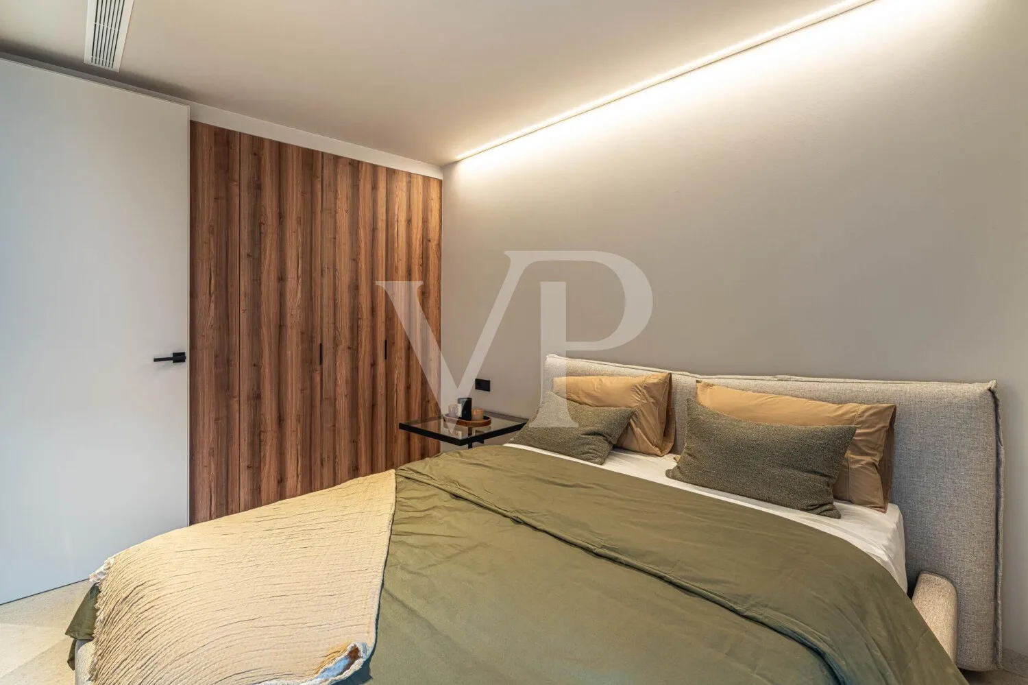 Luxus új építési projekt Callao Salvajében