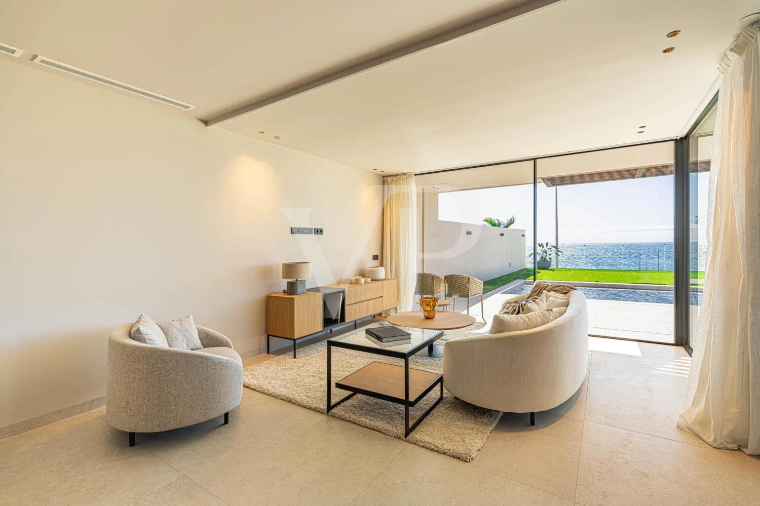 Luxus új építési projekt Callao Salvajében