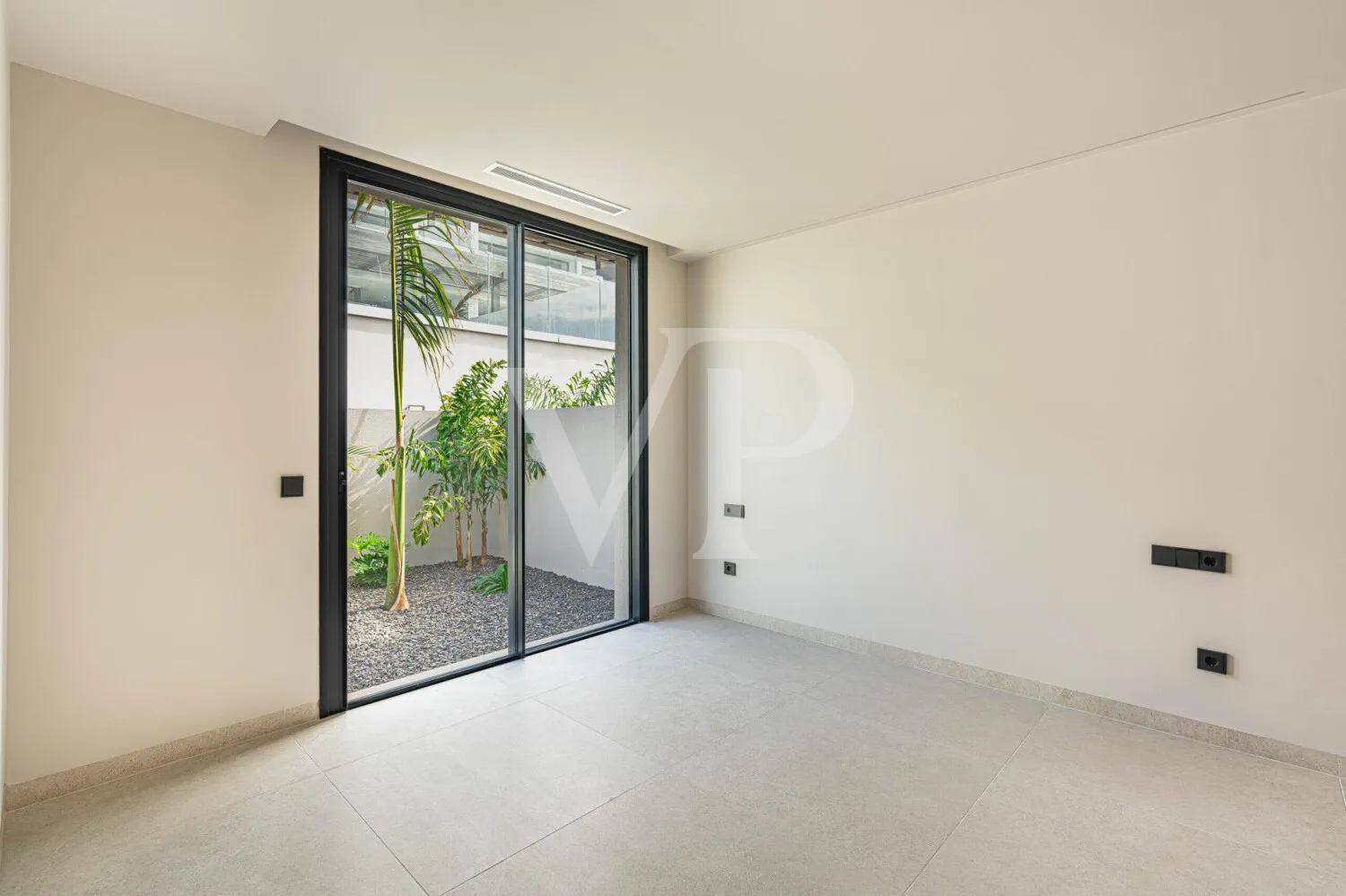 Ático luminoso de nueva construcción en Callao Salvaje