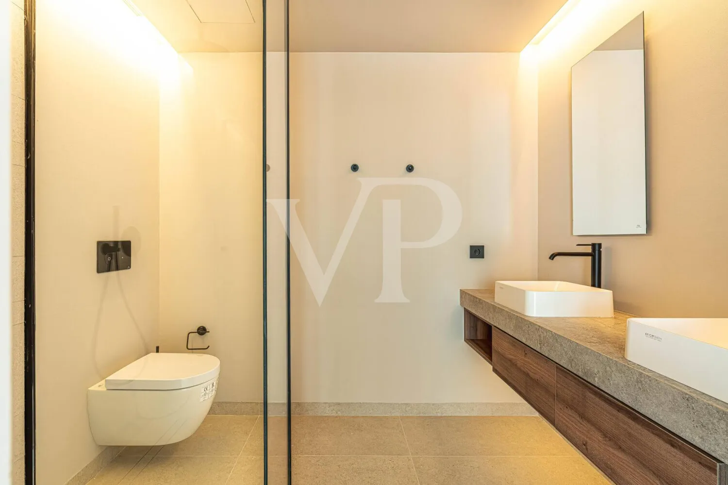 Ático luminoso de nueva construcción en Callao Salvaje