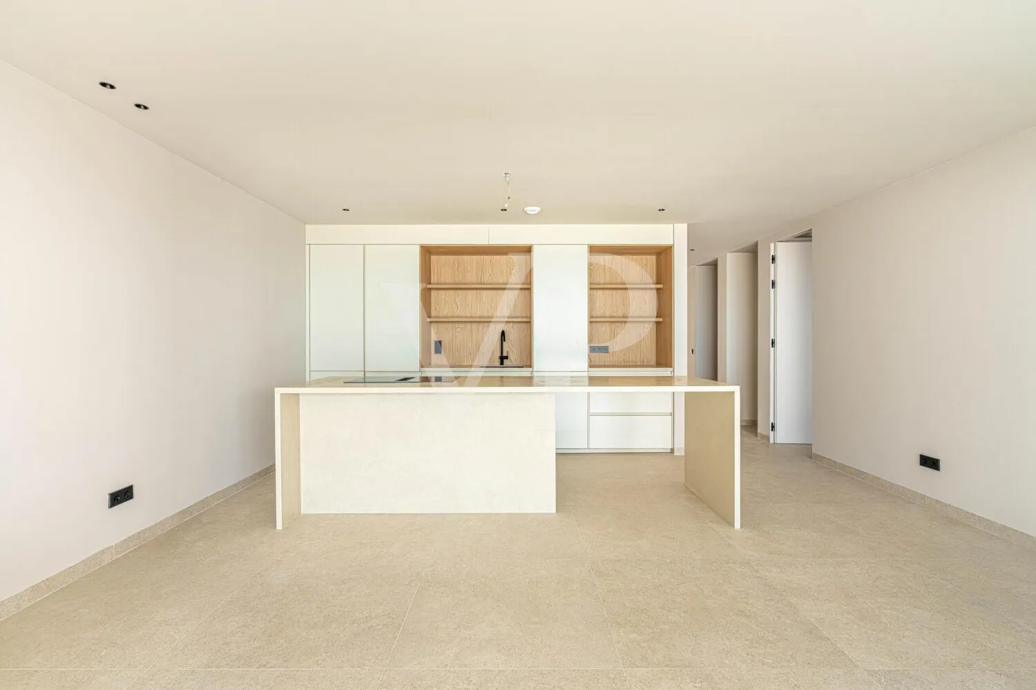 Ático luminoso de nueva construcción en Callao Salvaje