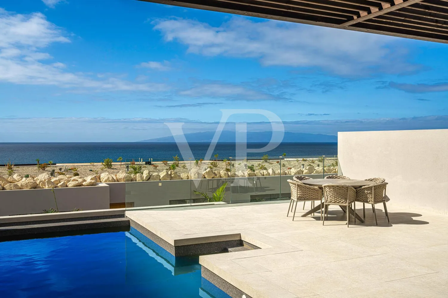 Ático luminoso de nueva construcción en Callao Salvaje