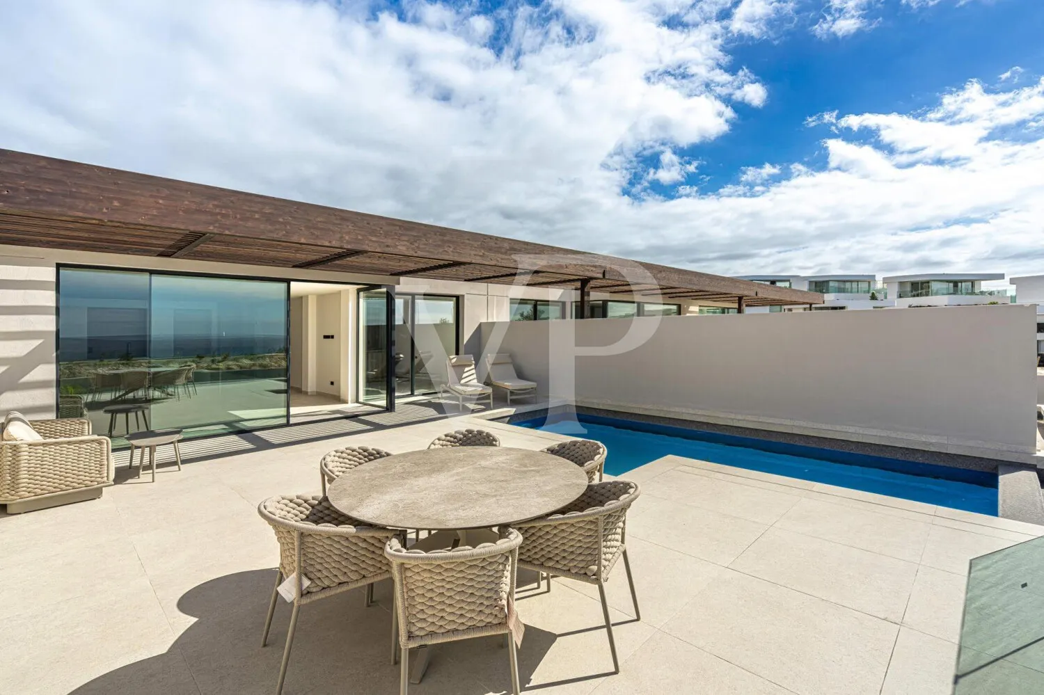 Ático luminoso de nueva construcción en Callao Salvaje