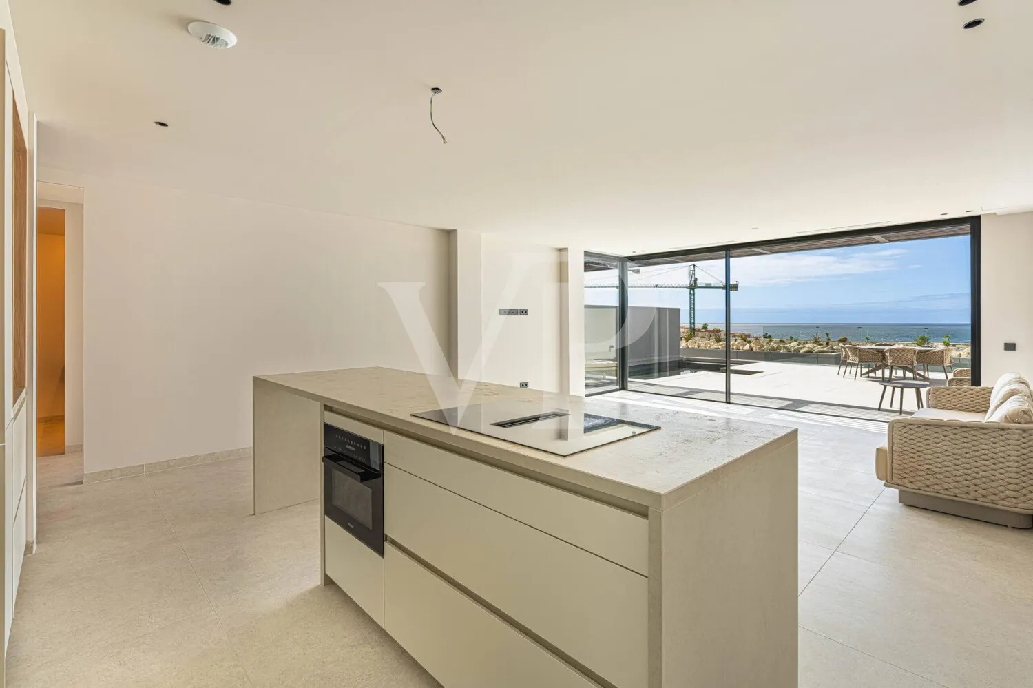 Ático luminoso de nueva construcción en Callao Salvaje