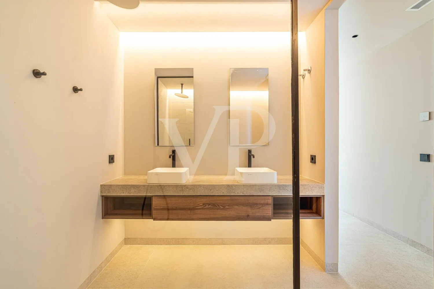 Ático luminoso de nueva construcción en Callao Salvaje