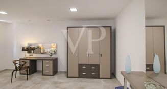 von_poll_real_estate_property_ES233184322_image_22