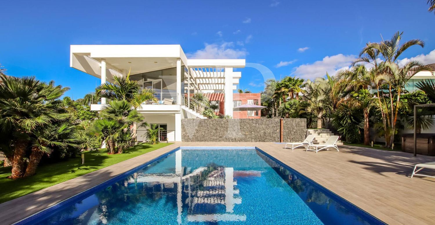 Prächtige Luxusvilla in Costa Adeje