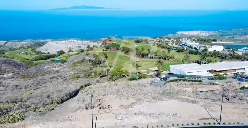 Perfektes Grundstück mit Meerblick im Abama Resort