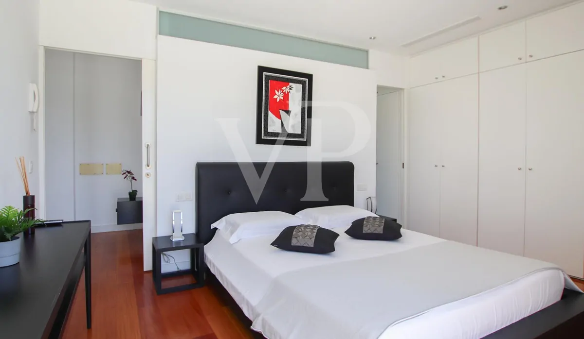 Exklusive moderne Villa mit Meerblick nur wenige Minuten vom Strand El Duque