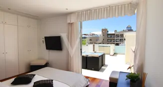 von_poll_real_estate_property_ES233184417_image_80