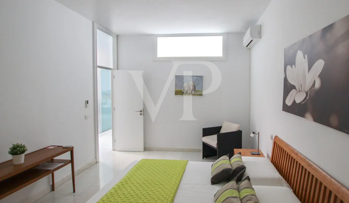 Exklusive moderne Villa mit Meerblick nur wenige Minuten vom Strand El Duque