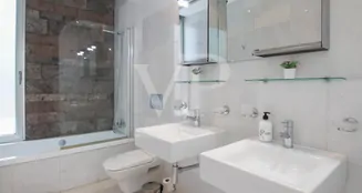 von_poll_real_estate_property_ES233184417_image_76