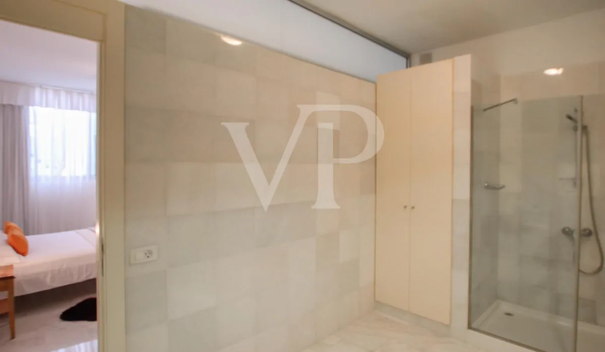 Exklusive moderne Villa mit Meerblick nur wenige Minuten vom Strand El Duque