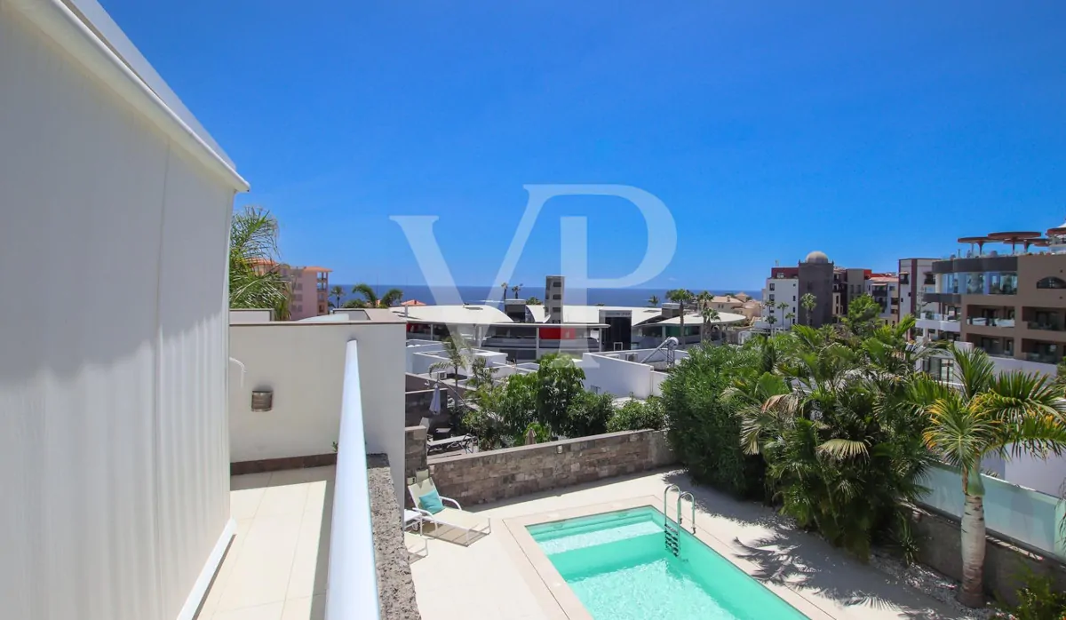 Exklusive moderne Villa mit Meerblick nur wenige Minuten vom Strand El Duque