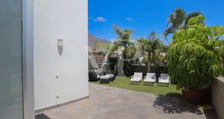 von_poll_real_estate_property_ES233184417_image_72