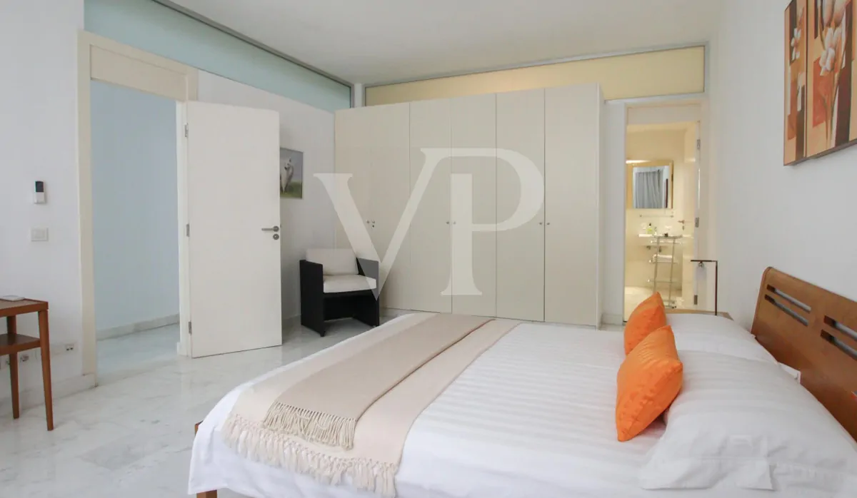 Exklusive moderne Villa mit Meerblick nur wenige Minuten vom Strand El Duque