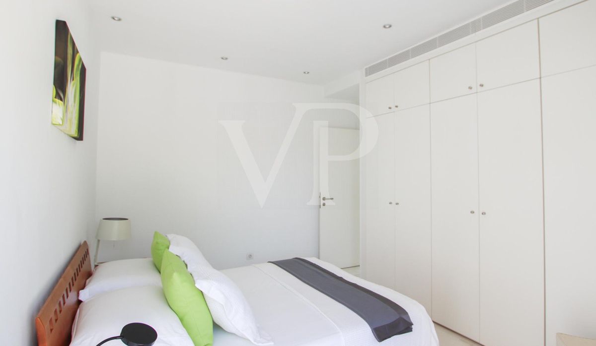 Exklusive moderne Villa mit Meerblick nur wenige Minuten vom Strand El Duque