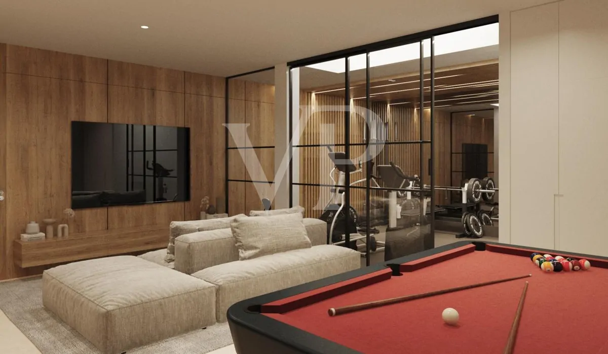 Luxurious villa under construction in Roque del Conde