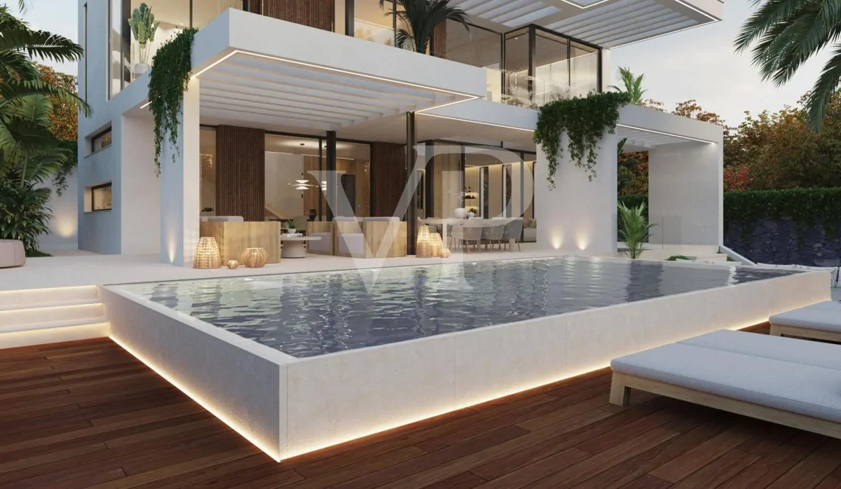 Luxurious villa under construction in Roque del Conde