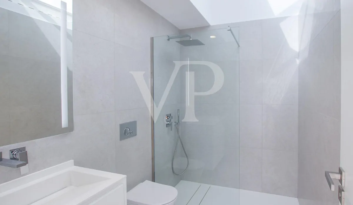 Fantastisches Reihenhaus in in erster Meereslinie am Playa Fañabe