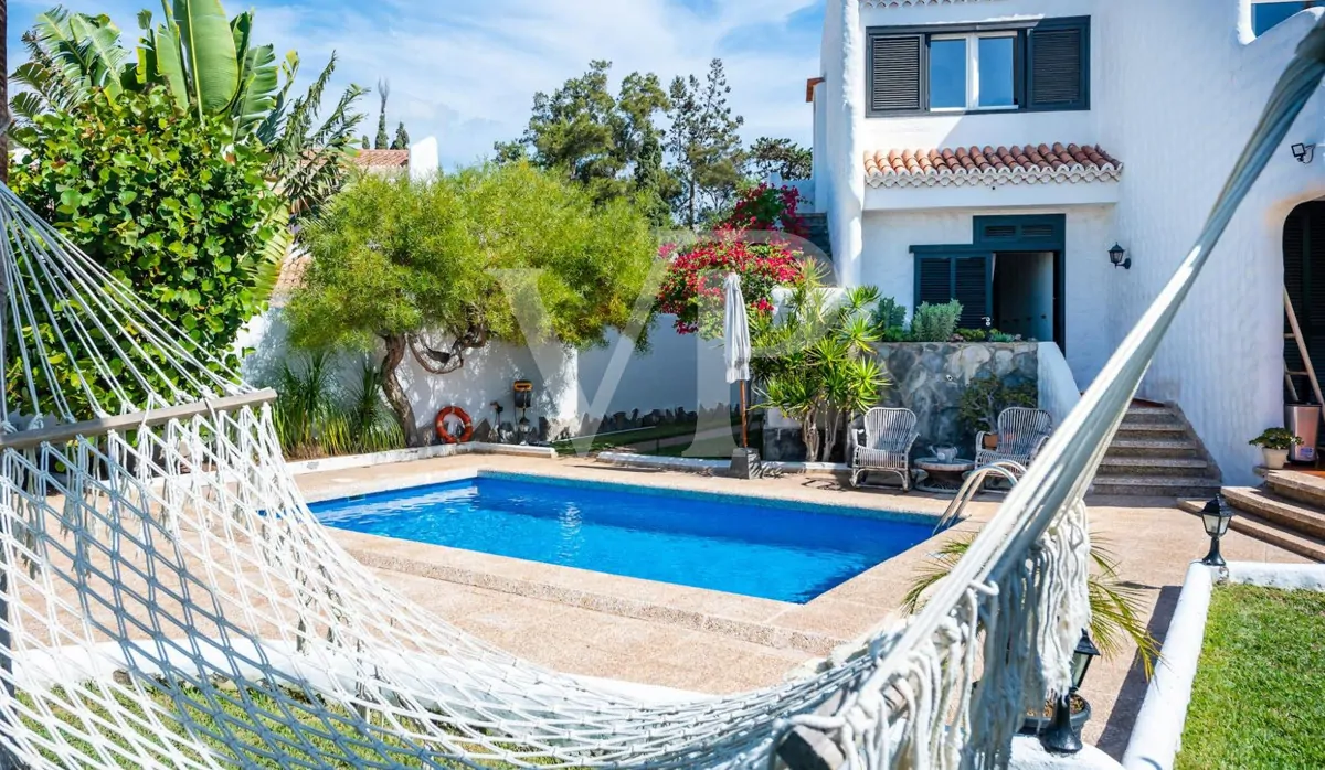 Zwei rundum perfekte Doppelhaushälften mit Meerblick in Playa de las Américas