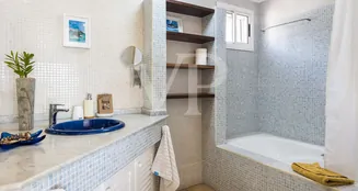 von_poll_real_estate_property_ES223183932_image_261