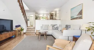 von_poll_real_estate_property_ES223183932_image_270