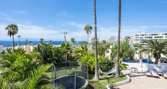 von_poll_real_estate_property_ES223183932_image_254