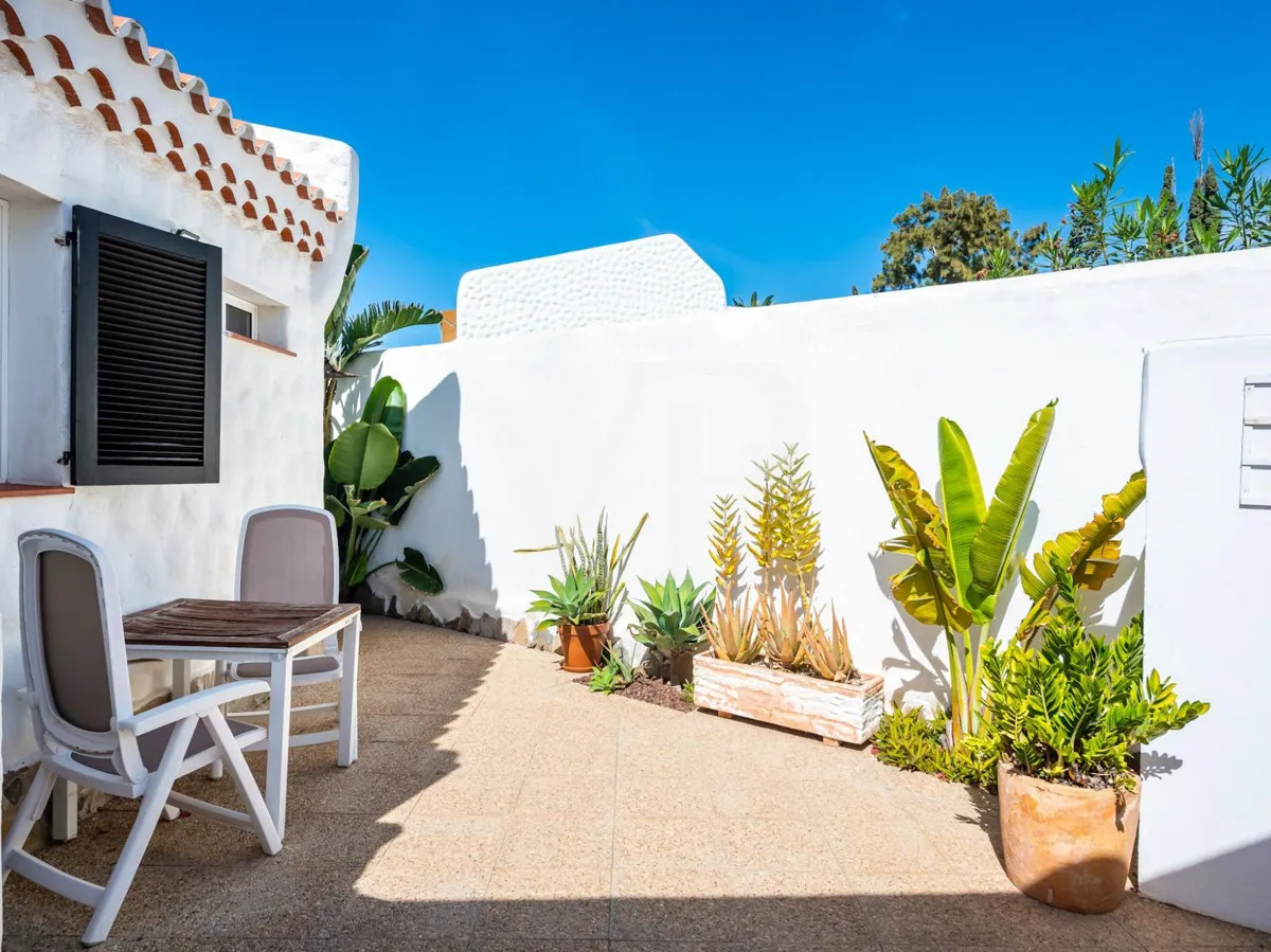 Villas familiares con vistas al mar en el corazón de Playa de las Américas