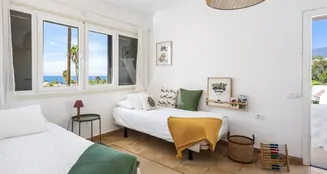 von_poll_real_estate_property_ES223183932_image_197