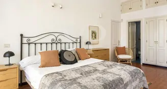 von_poll_real_estate_property_ES223183932_image_225