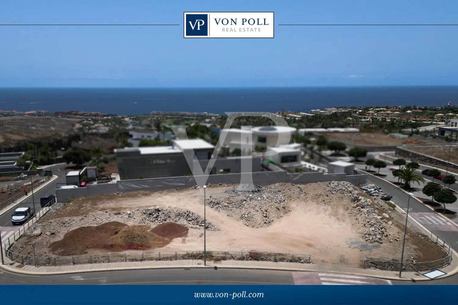 Parcela residencial con licencia y vistas al mar en Golf Costa Adeje