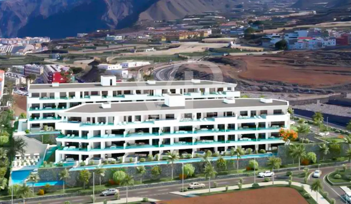 Terrain résidentiel avec licence et vue sur la mer à Golf Costa Adeje