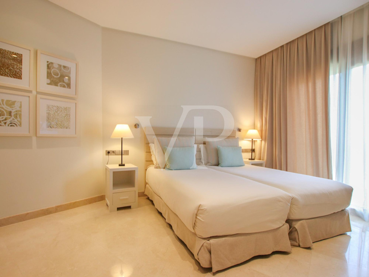 Luxurious 2-bedroom apartment with sea views in the exclusive Abama complex