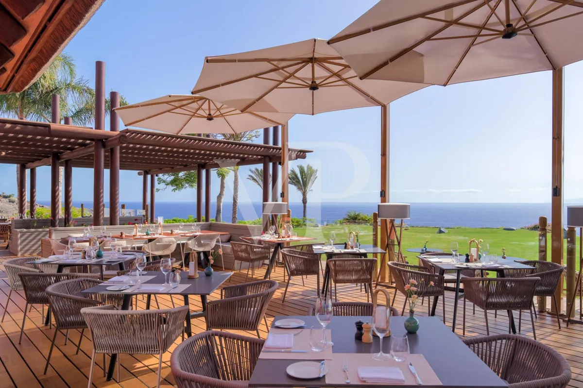 Apartamento de lujo de 2 dormitorios con vistas al mar en el exclusivo complejo Abama