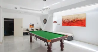 von_poll_real_estate_property_ES233184417_image_100