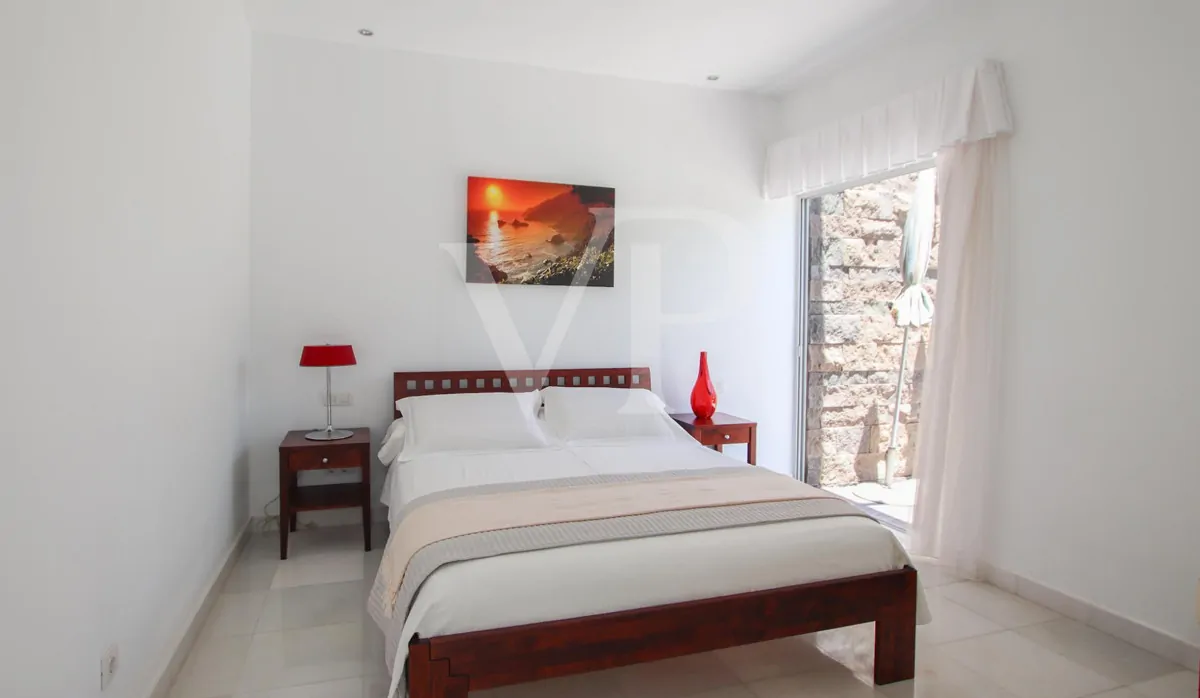 Exklusive moderne Villa mit Meerblick nur wenige Minuten vom Strand El Duque