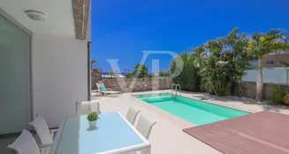 von_poll_real_estate_property_ES233184417_image_90