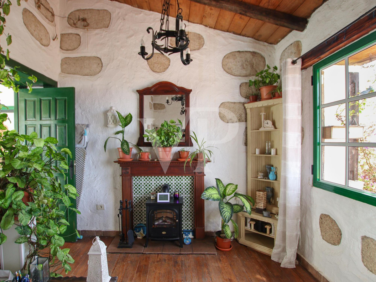 Unparalleled tranquility in a charming rustic house in San Miguel