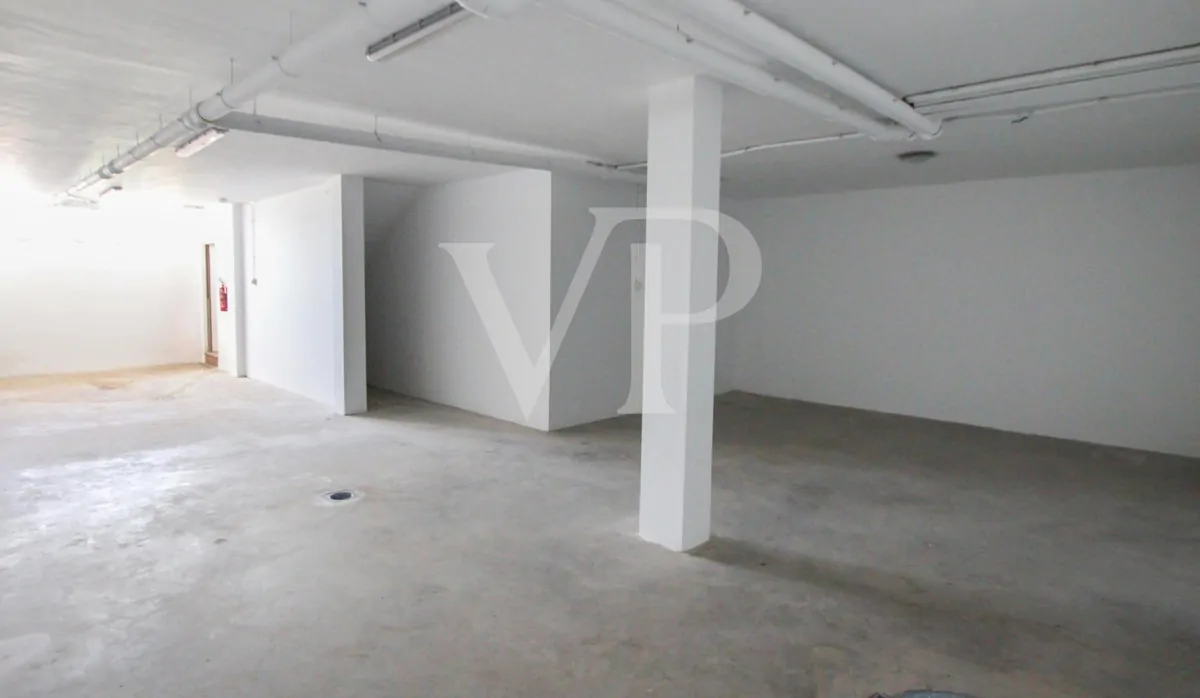 Casa bifamiliare ristrutturata con giardino a Los Cristianos