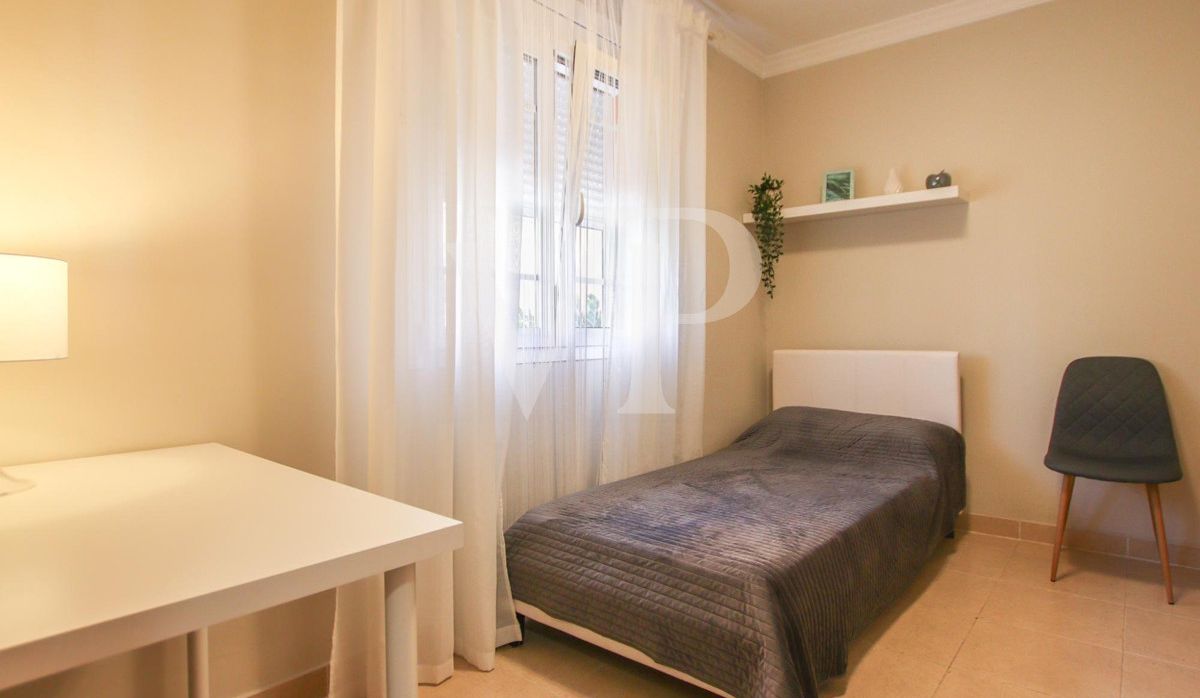 Renovierte Doppelhaushälfte mit Garten in Los Cristianos
